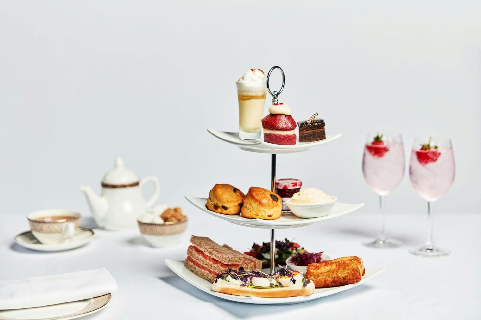 Delta Hotels By Marriott Waltham Abbey Esterno foto